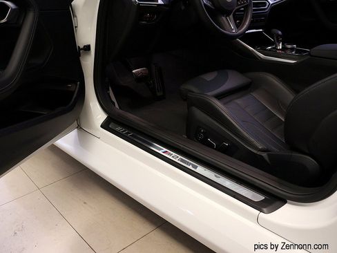 Used 2024 BMW M2 w/ Lighting Package RWD image 26