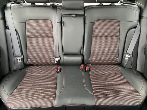 New 2025 Nissan Kicks SR w/ SR Premium Package image 15