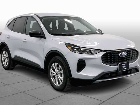 New 2026 Ford Escape Active image 2