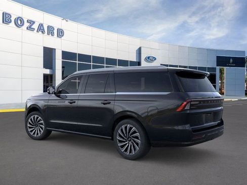 New 2025 Lincoln Navigator L Black Label image 4