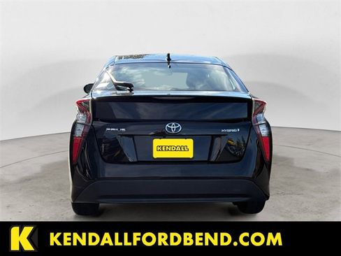 Used 2016 Toyota Prius Two image 4