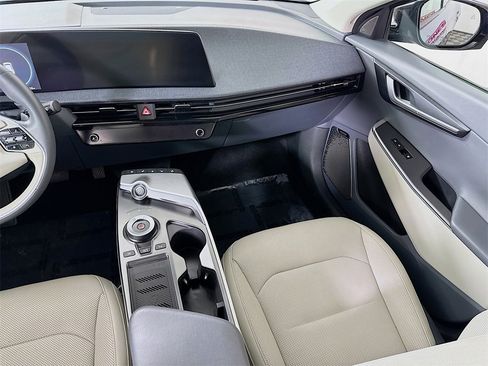 Used 2022 Kia EV6 Wind w/ Wind Technology Package image 28