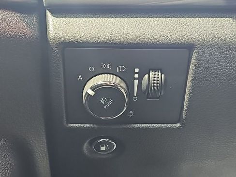Used 2021 Jeep Grand Cherokee Laredo X AWD/4WD image 19