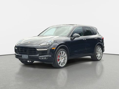 Used 2015 Porsche Cayenne Turbo AWD/4WD image 7