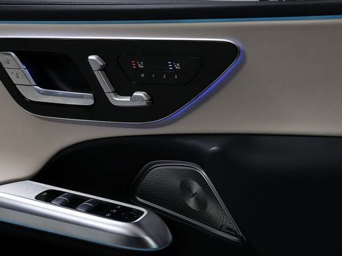 Certified 2026 Mercedes-Benz E 350 4MATIC Sedan image 24