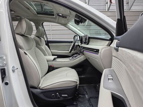 Used 2025 Hyundai Palisade Calligraphy AWD/4WD image 14