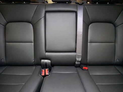 Used 2025 GMC Canyon Elevation w/ Convenience Package image 26