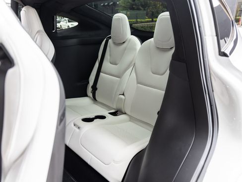 Used 2023 Tesla Model X Plaid AWD/4WD image 33