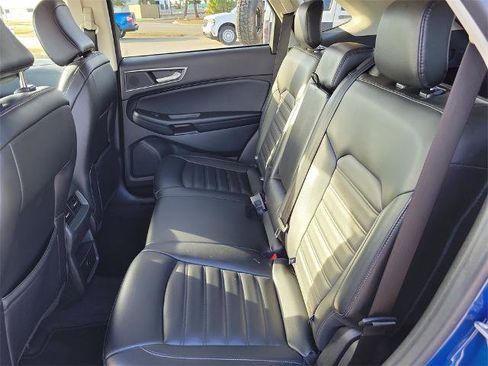 Certified 2023 Ford Edge SEL image 11