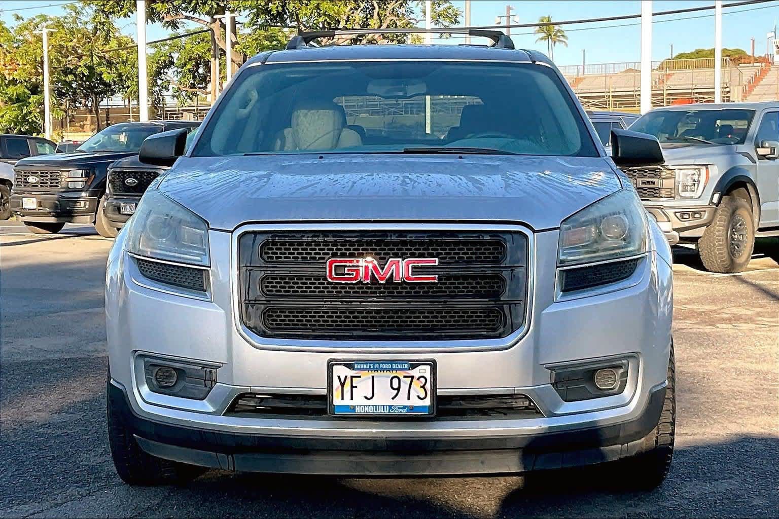 Used 2013 GMC Acadia SLE FWD image 6