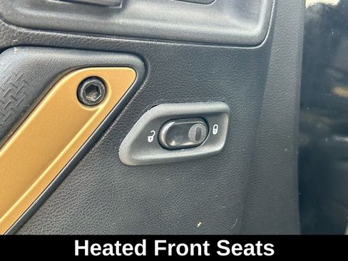 Used 2014 Jeep Wrangler Unlimited Sahara image 24