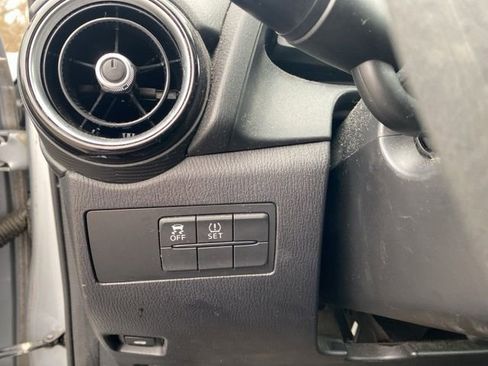 Used 2018 Toyota Yaris iA image 14