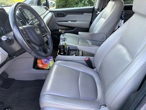 Used 2022 Honda Odyssey EX-L image 5