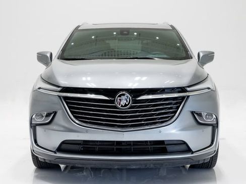 Used 2024 Buick Enclave Essence w/ Experience Buick Package AWD/4WD image 4
