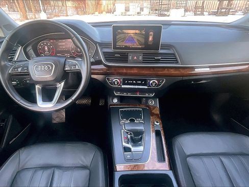 Used 2018 Audi Q5 2.0T Premium Plus w/ Premium Plus Package image 15