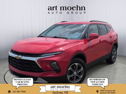Used 2024 Chevrolet Blazer LT w/ Convenience Package FWD image 1