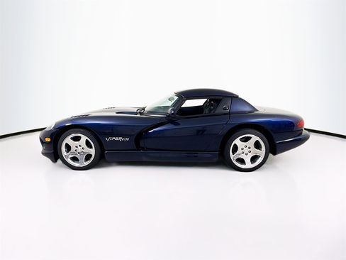 Used 2001 Dodge Viper RT/10 image 4