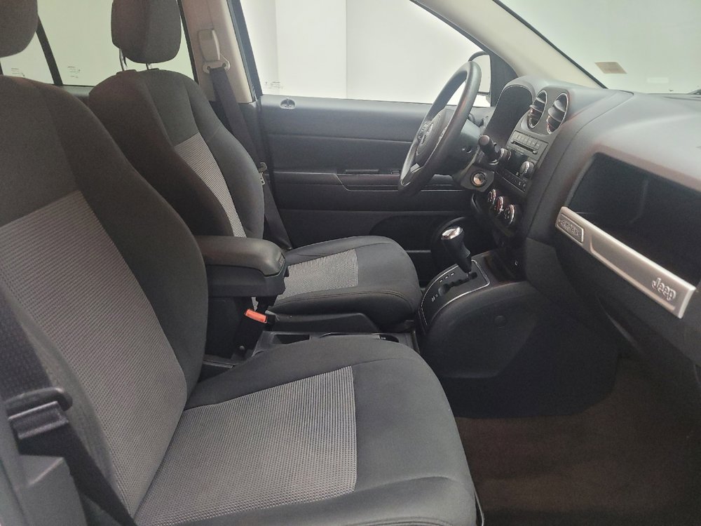 Used 2014 Jeep Compass Sport w/ Power Value Group FWD image 21
