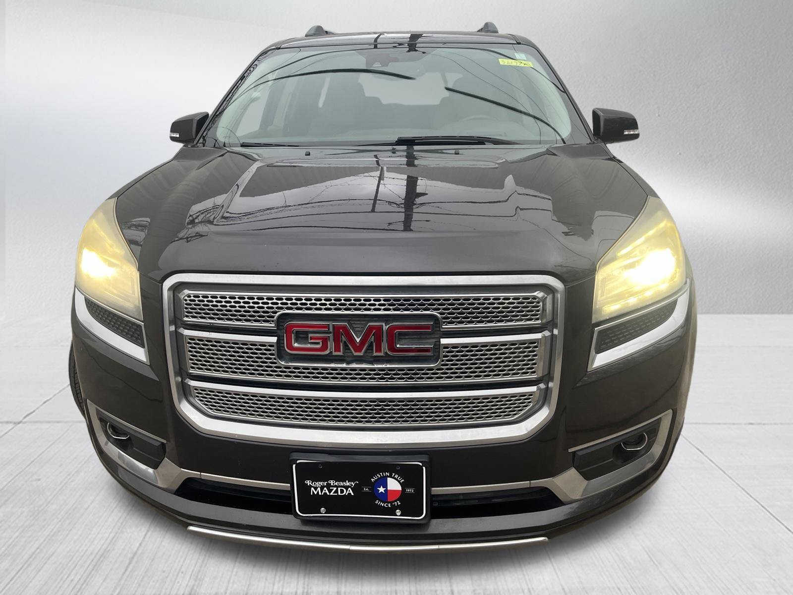 Used 2015 GMC Acadia Denali FWD image 2