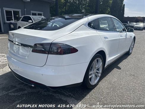 Used 2013 Tesla Model S image 7