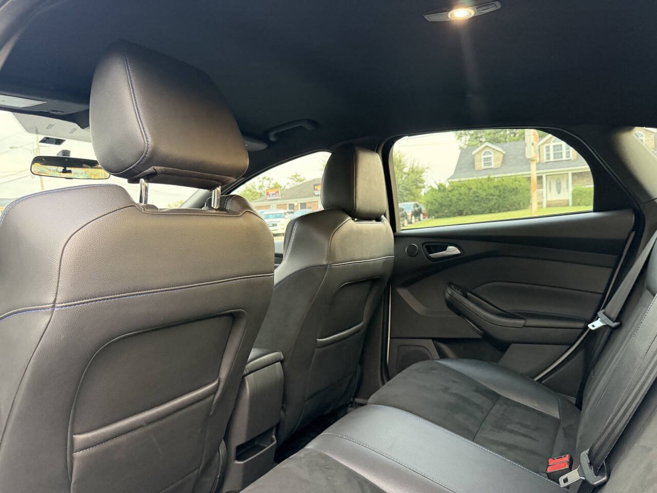 Used 2017 Ford Focus RS AWD/4WD image 20