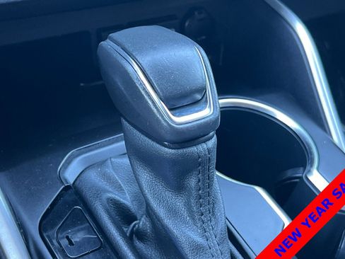 Used 2021 Toyota Highlander LE image 22