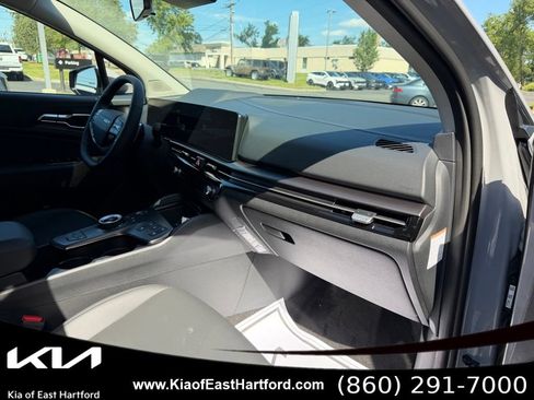 New 2027 Kia Sportage SX Prestige AWD/4WD image 12
