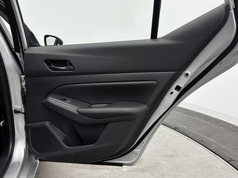 Used 2025 Nissan Altima 2.5 SV image 29