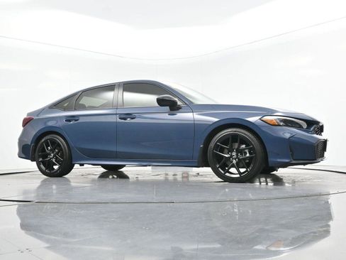 Used 2025 Honda Civic FWD Hybrid Sedan image 40