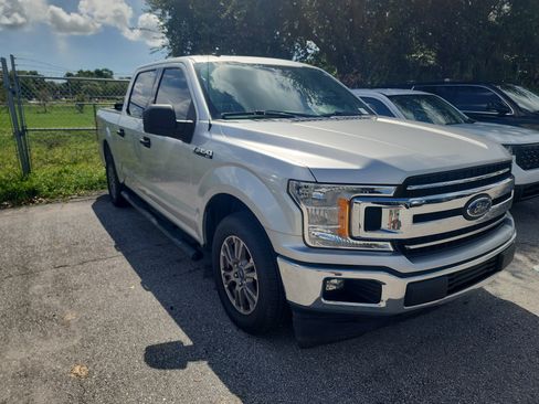 Used 2019 Ford F150 XLT RWD image 3