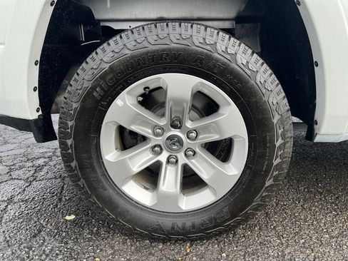 Used 2021 RAM 1500 Laramie image 11