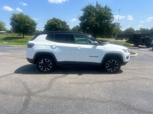Used 2021 Jeep Compass Trailhawk w/ Convenience Group AWD/4WD image 2