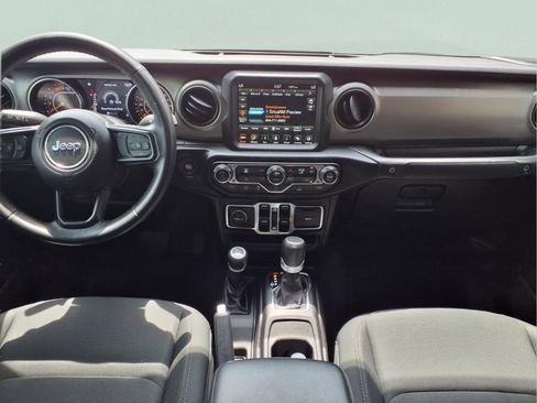Used 2021 Jeep Gladiator Sport AWD/4WD image 12