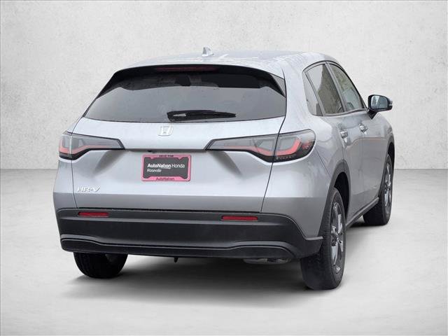 Used 2026 Honda HR-V LX image 2