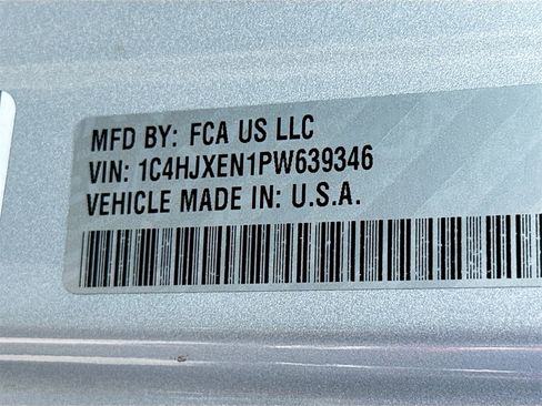 Used 2023 Jeep Wrangler Sahara image 36