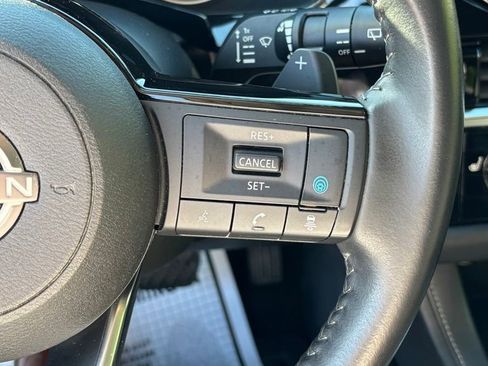 Used 2023 Nissan Pathfinder SV FWD image 13
