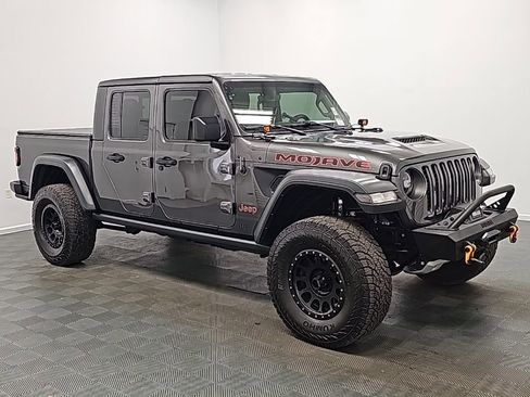Used 2022 Jeep Gladiator Mojave w/ Trailer Tow Package image 2