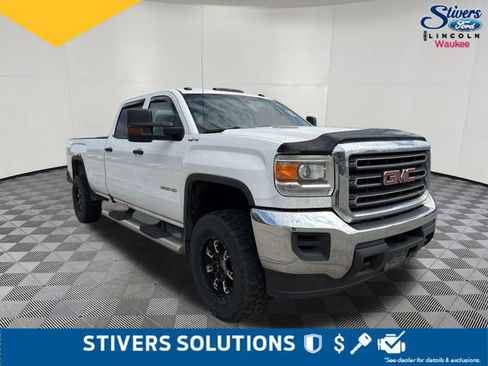 Used 2016 GMC Sierra 2500 4x4 Crew Cab w/ Sierra Convenience Package image 3