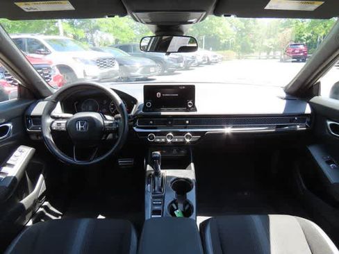 Used 2023 Honda Civic Sport image 17