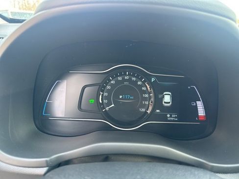 Used 2021 Hyundai Kona Ultimate image 19