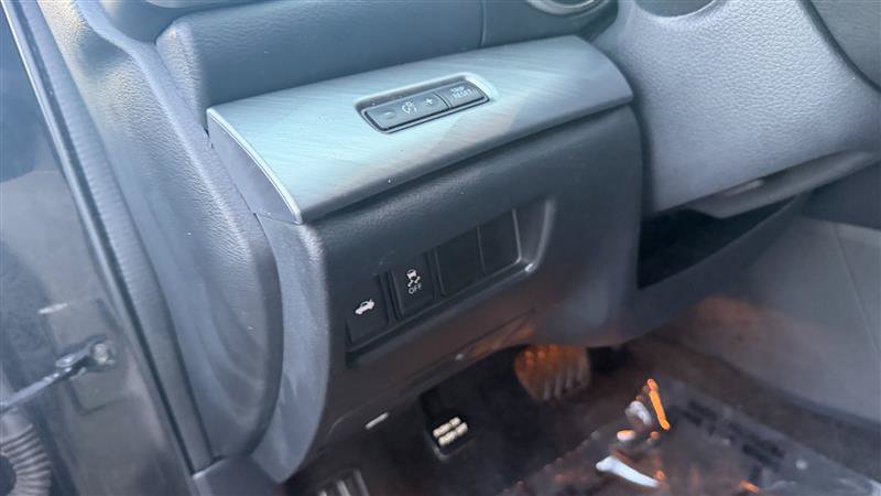 Used 2018 Nissan Maxima 3.5 SV FWD image 29
