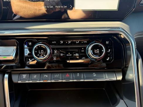 New 2026 GMC Sierra 2500 Denali Ultimate AWD/4WD image 22