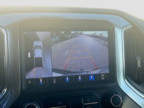 Used 2022 Chevrolet Silverado 2500 LTZ w/ LTZ Plus Package image 14