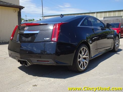 Used 2015 Cadillac CTS V RWD image 7