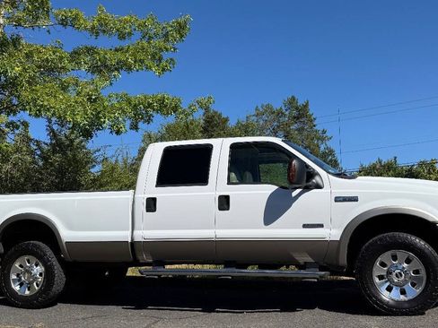 Used 2006 Ford F350 Lariat AWD/4WD image 5