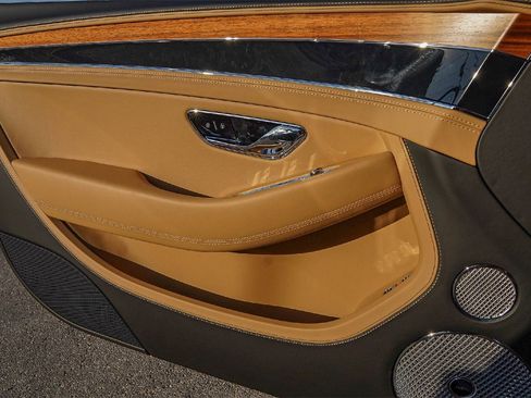 New 2026 Bentley Continental GTC image 33