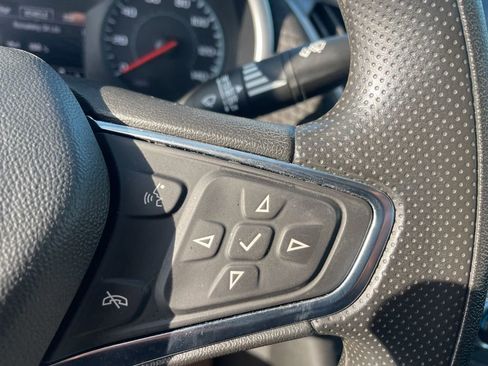 Used 2024 Chevrolet Malibu LT image 14