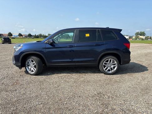 Used 2024 Honda Passport EX-L image 9