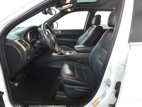 Used 2016 Jeep Grand Cherokee Limited AWD/4WD image 26