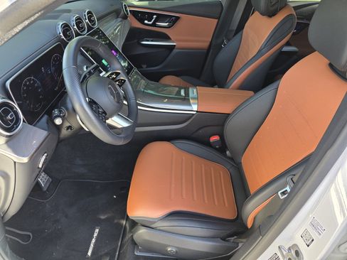 Used 2026 Mercedes-Benz GLC 300 image 10